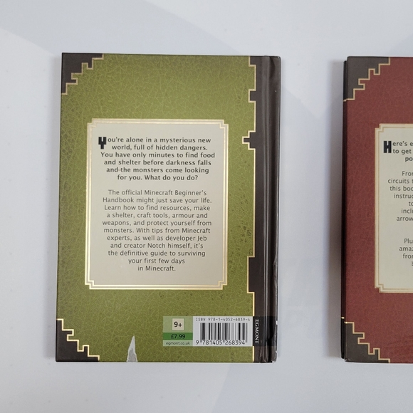 MINECRAFT BEGINNERS HANDBOOK + REDSTONE HANDBOOK, Official Guides - Picture 3 of 5